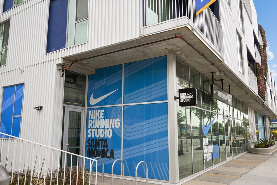 More Photos Of 2903 Lincoln Blvd, Santa Monica Apartments For Lease