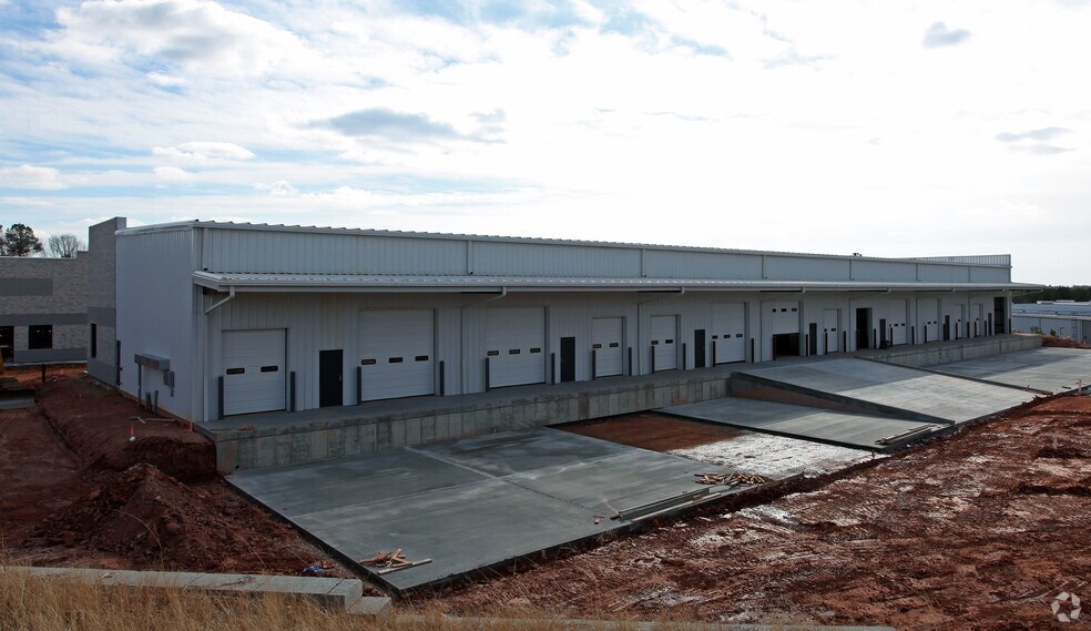 More Photos Of 171 Tradition Trl, Holly Springs Industrial For Sale