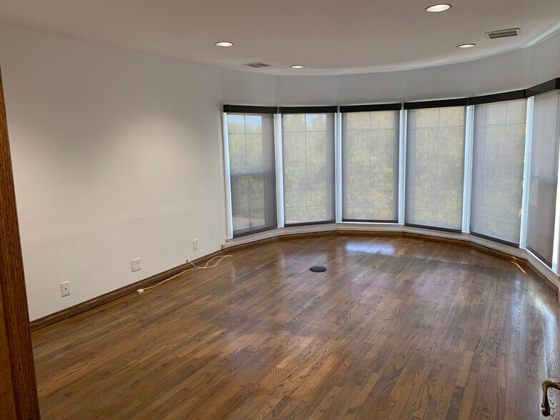 More Photos Of 2060 The Alameda, San Jose Loft Creative Space For Sale