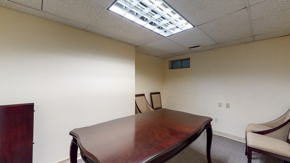 More Photos Of 6 Way Rd, Middlefield Office For Lease