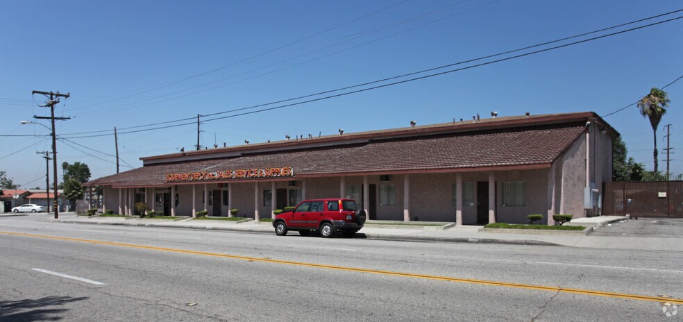 Primary Photo Of 2403-2413 Mountain View Rd, El Monte Freestanding For Lease
