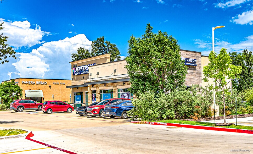 More Photos Of 6515 Westworth Blvd, Westworth Village Medical For Lease