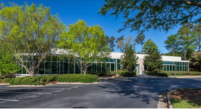 More Photos Of 2303 Cumberland Pky, Atlanta Medical For Lease