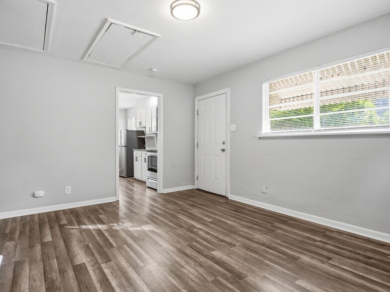 More Photos Of 306 N Jackson St, Salisbury Apartments For Sale