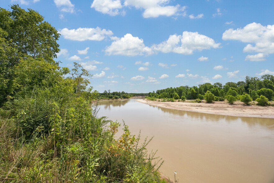 More Photos Of River Road, College Station Land For Sale