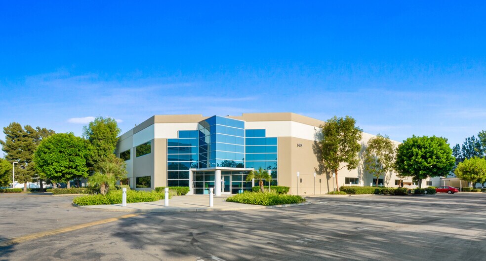 Primary Photo Of 550 Burning Tree Rd, Fullerton Manufacturing For Lease