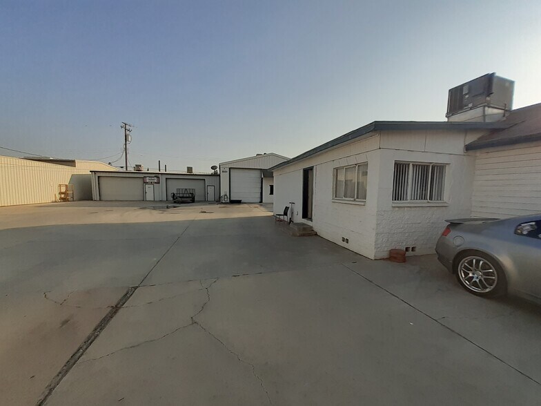 More Photos Of 3531-3533 Brian Way, Bakersfield Warehouse For Sale