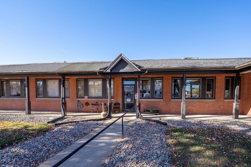 More Photos Of 2 S Bridge Dr, Agawam Office For Lease