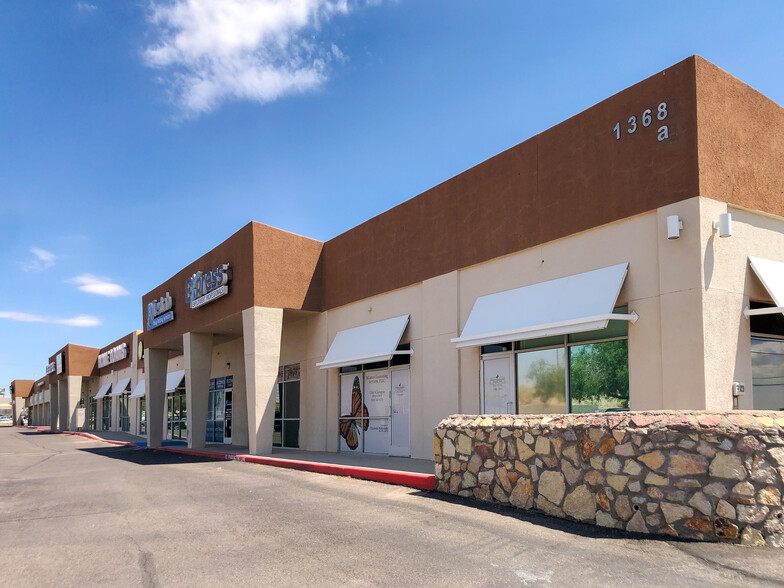 Primary Photo Of 1368 N Zaragosa Rd, El Paso Unknown For Lease