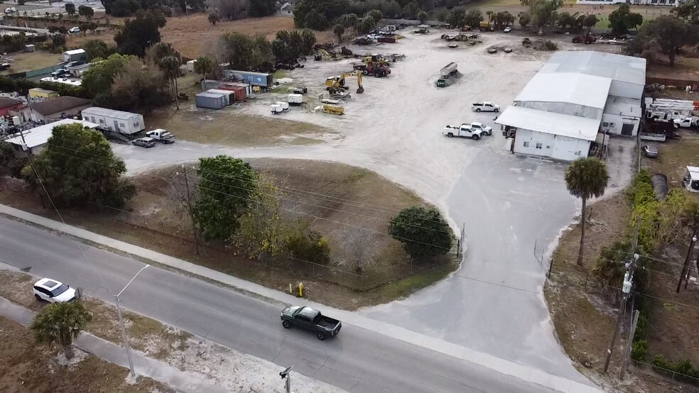 More Photos Of 211 N 9th St, Immokalee Contractor Storage Yard For Sale