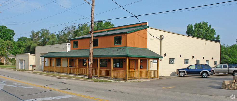 Primary Photo Of 3356 County Line Q, Colgate Auto Repair For Sale