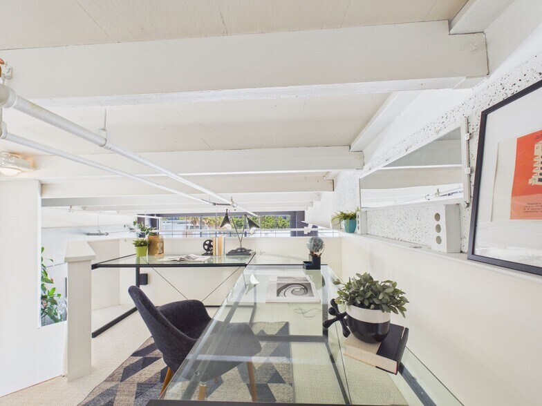 More Photos Of 4053 Harlan St, Emeryville Apartments For Sale