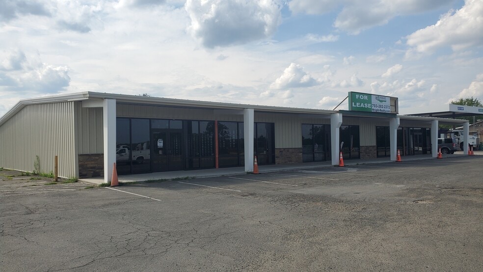 More Photos Of 3388-3400 Catlett Rd, Catlett Freestanding For Lease