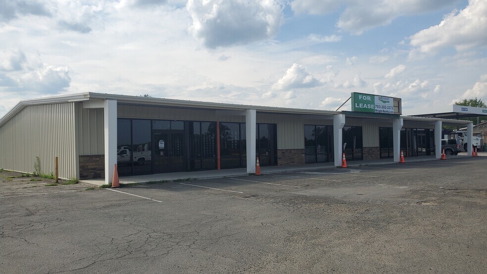 More Photos Of 3388-3400 Catlett Rd, Catlett General Retail For Sale