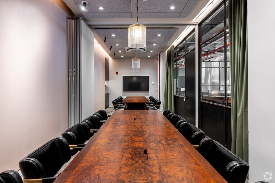 More Photos Of 110 E 25th St, New York Coworking Space