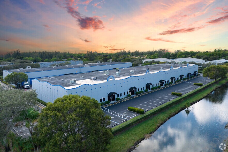 Primary Photo Of 5201-5247 NW 108th Ave, Sunrise Warehouse For Lease