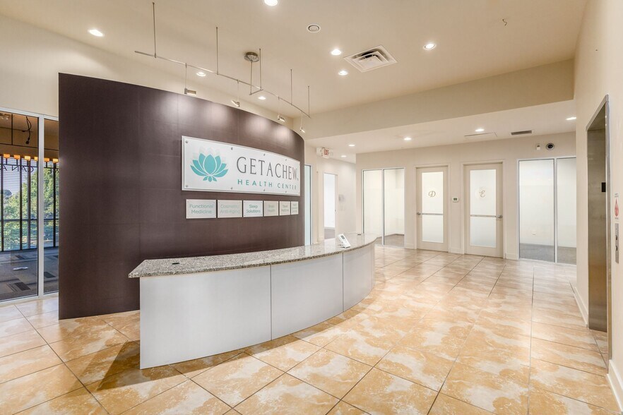 More Photos Of 9039 Antares Ave, Columbus Medical For Lease