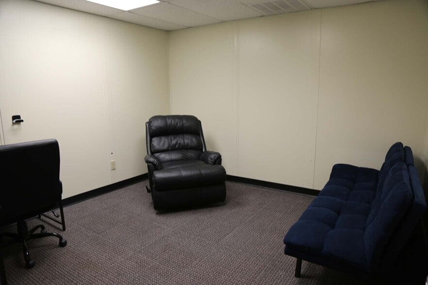 More Photos Of 1138 White Horse Rd, Greenville Industrial For Sale