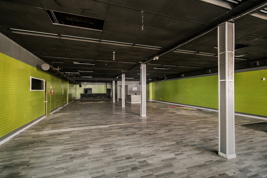 More Photos Of 5415 W Vernor Hwy, Detroit Storefront Retail Residential For Lease