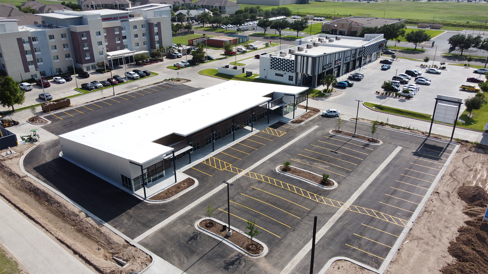 More Photos Of 500 W Trenton Rd, Edinburg Storefront For Lease