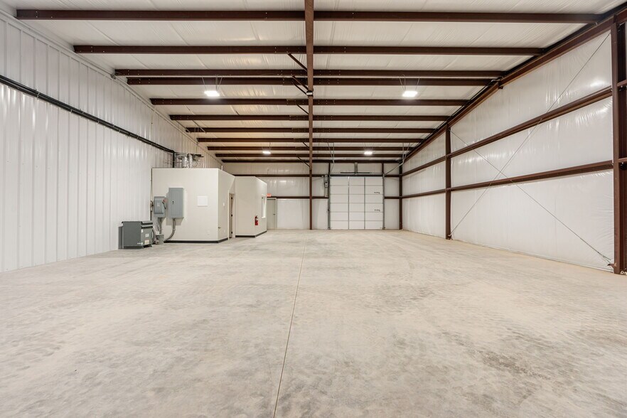 More Photos Of 2351 W 850 N, Cedar City Warehouse For Lease