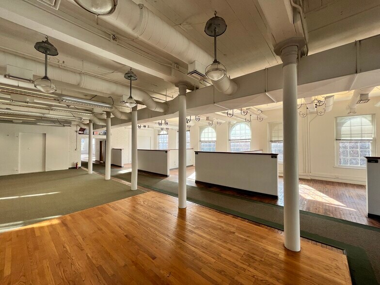 More Photos Of 514 Fulton St, Troy Loft Creative Space For Lease