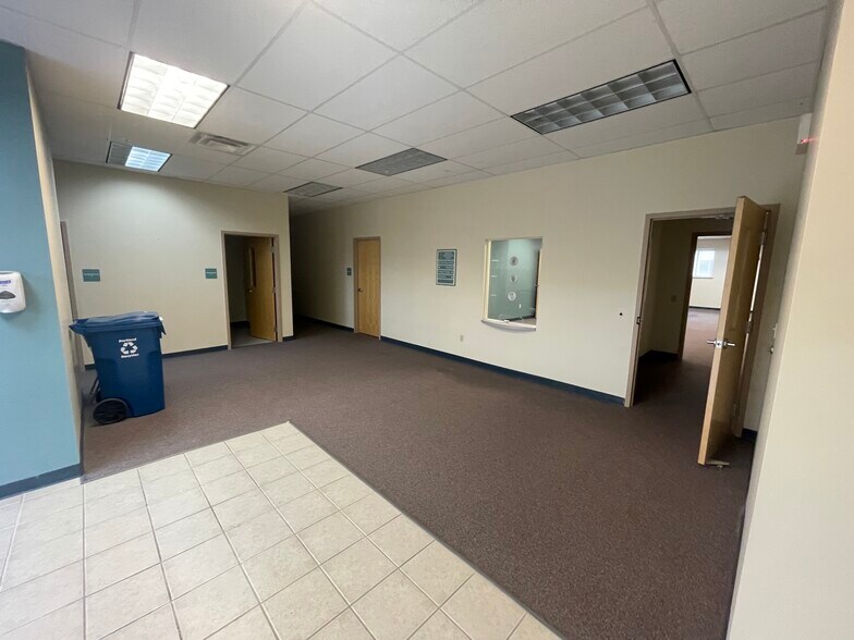 More Photos Of 1037 Forest Ave, Portland General Retail For Lease