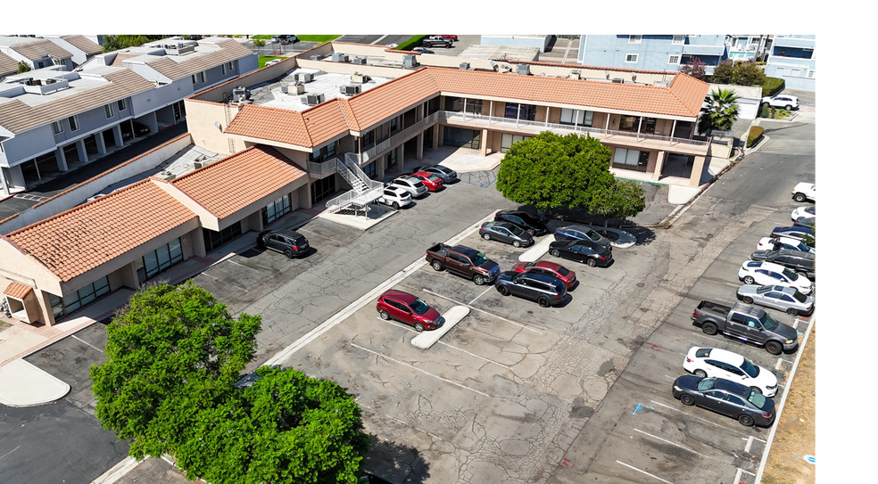 Primary Photo Of 201-261 S Lakeview Ave, Placentia Medical For Sale