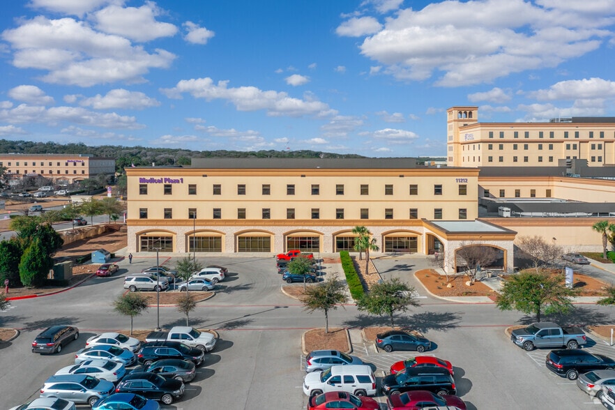 More Photos Of 11212 State Highway 151, San Antonio Unknown For Lease