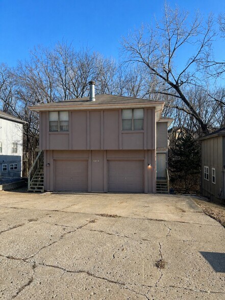 More Photos Of 8213 N Everton Ave, Kansas City Multifamily For Sale