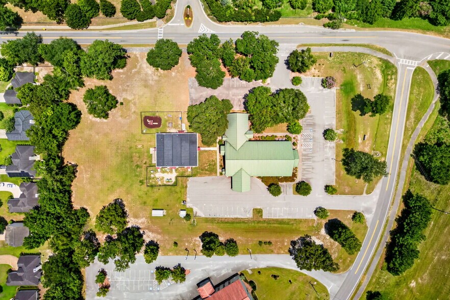 More Photos Of 6161 Chief Of Love Rd, Savannah Specialty For Sale