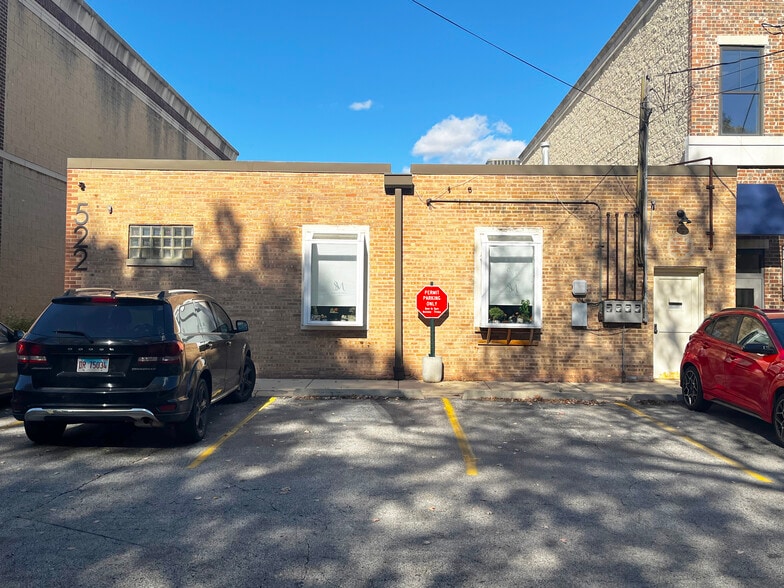 More Photos Of 516-522 W State St, Geneva Storefront For Sale