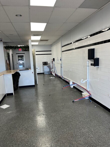 More Photos Of 7365 Main St, Stratford Storefront For Lease