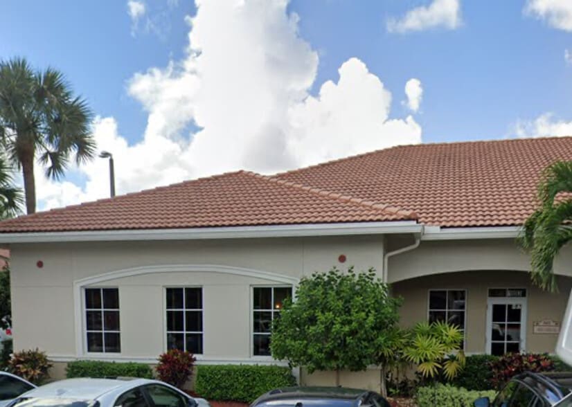 More Photos Of 5501 N University Dr, Coral Springs Office For Sale