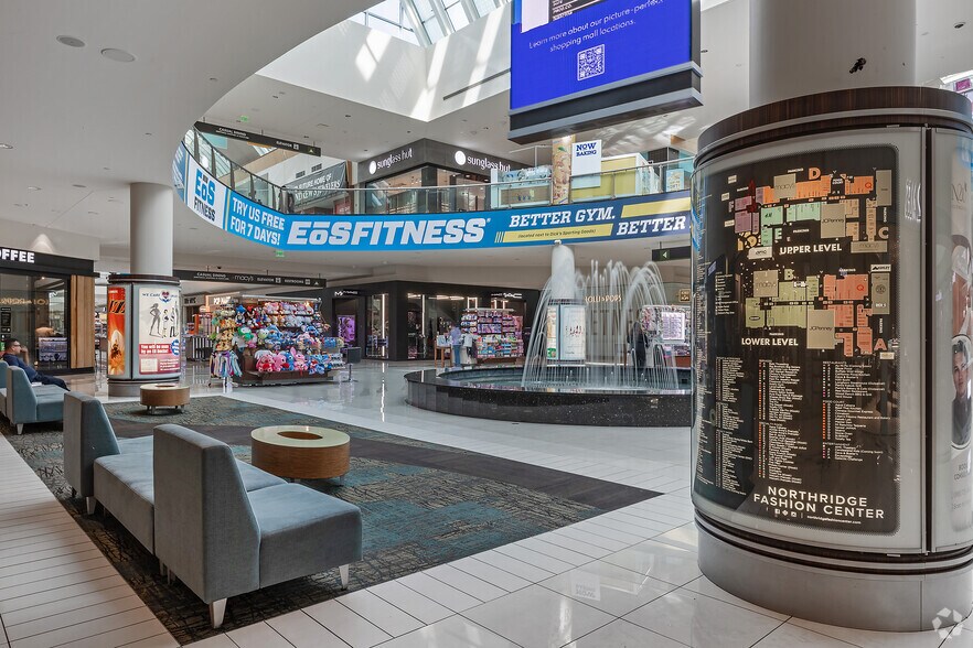 More Photos Of 9301 Tampa Ave, Northridge Unknown For Lease