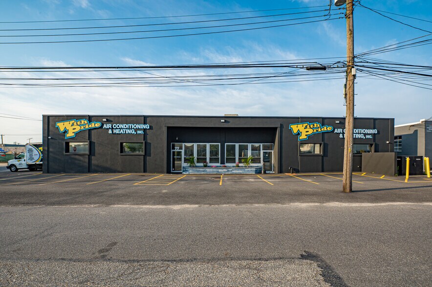 More Photos Of 77 Marine St, Farmingdale Manufacturing For Sale
