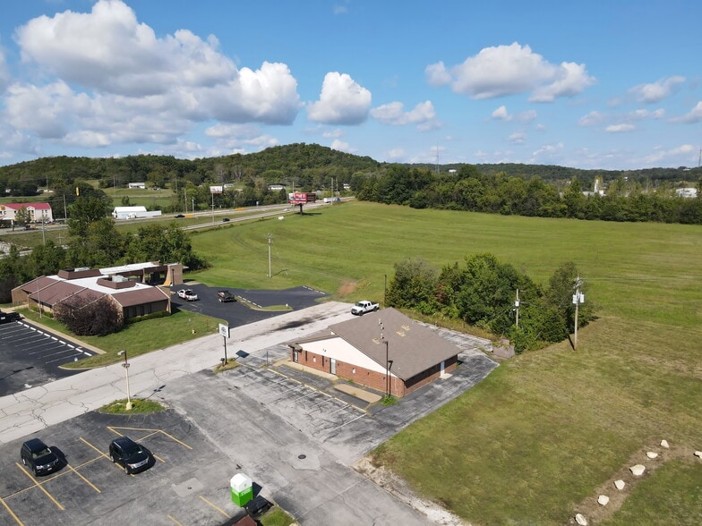 More Photos Of 8600 Daniel Dunkin Commercial Blvd, Pevely General Retail For Sale