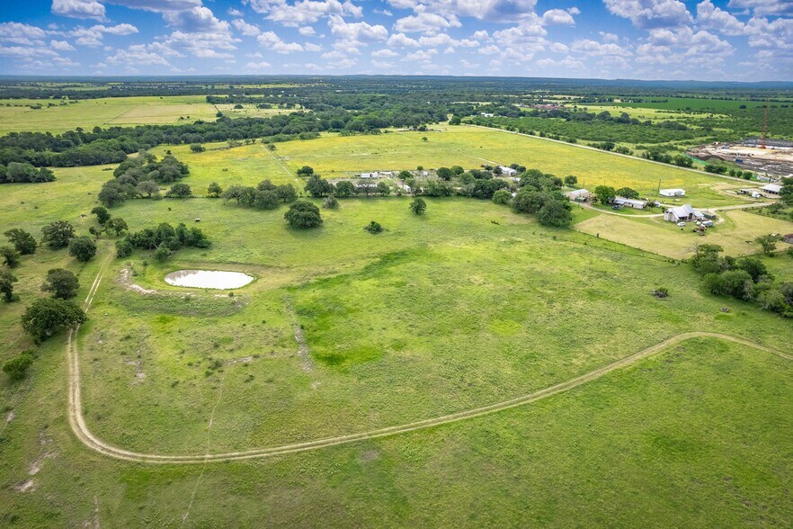 More Photos Of 425 Seawillow Rd, Lockhart Land For Sale