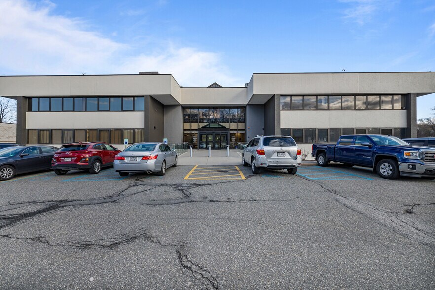 More Photos Of 222 Route 59, Airmont Medical For Lease
