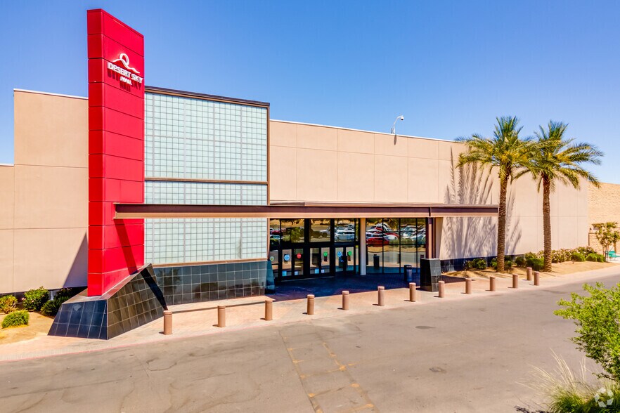 More Photos Of 7611 W Thomas Rd, Phoenix Storefront For Sale