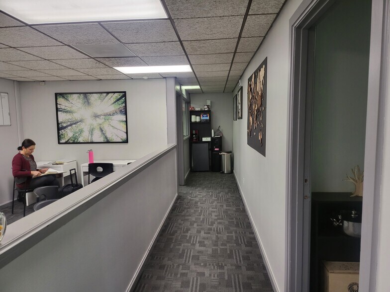 More Photos Of 4885 S 900 E, Salt Lake City Office For Sale