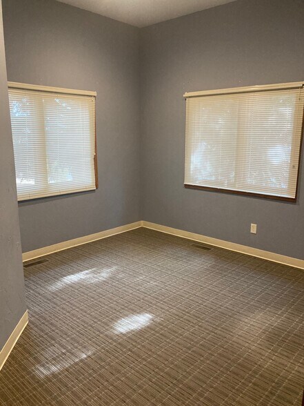 More Photos Of 4810 Rusina Rd, Colorado Springs Medical For Sale