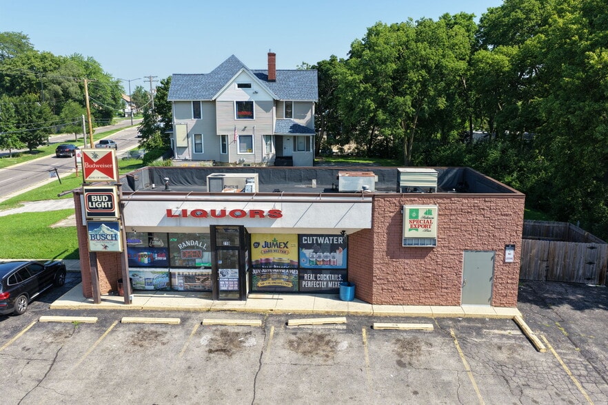 More Photos Of , Aurora General Retail For Sale