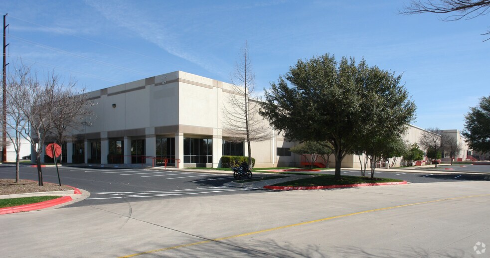 More Photos Of 9715 Burnet Rd, Austin Manufacturing For Lease