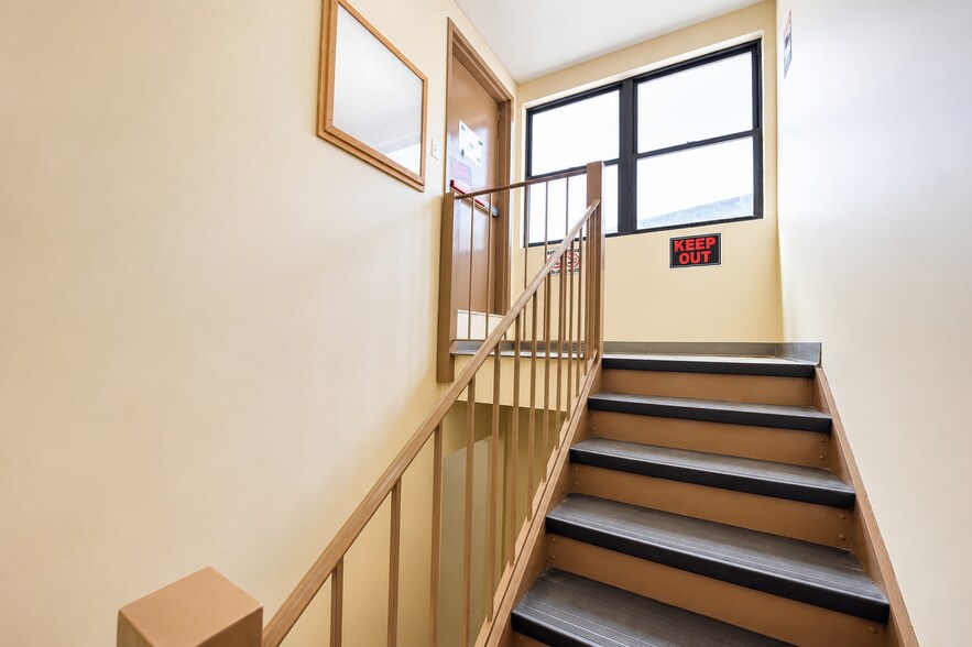 More Photos Of 10228 Jamaica Ave, Richmond Hill Storefront Retail Office For Sale