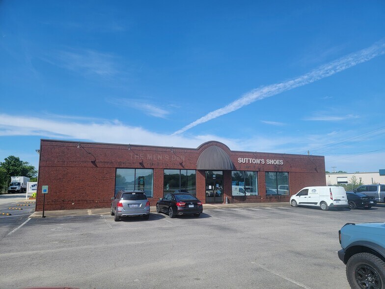 Primary Photo Of 7943 US Highway 70 W, La Grange Freestanding For Lease