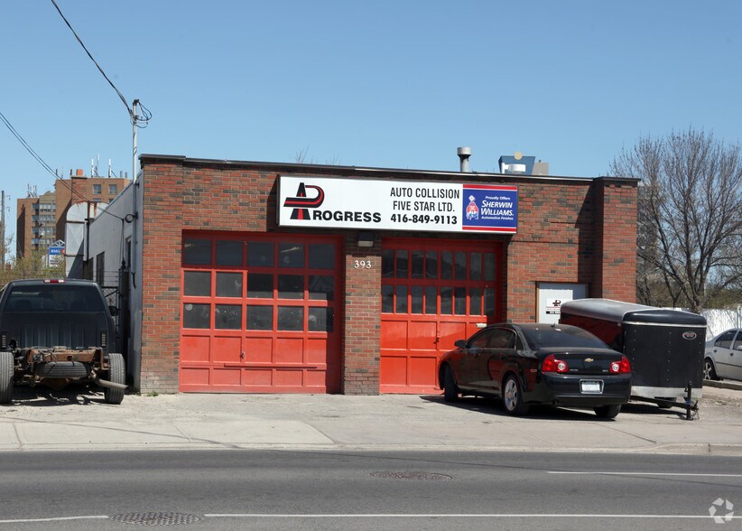 Primary Photo Of 393 Weston Rd, Toronto Auto Repair For Lease