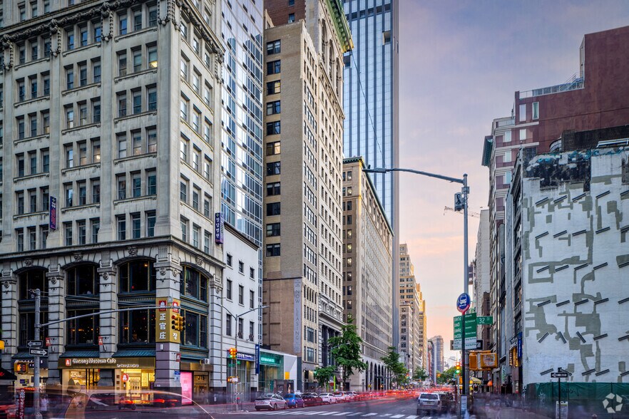 More Photos Of 307 Fifth Ave, New York Office For Lease