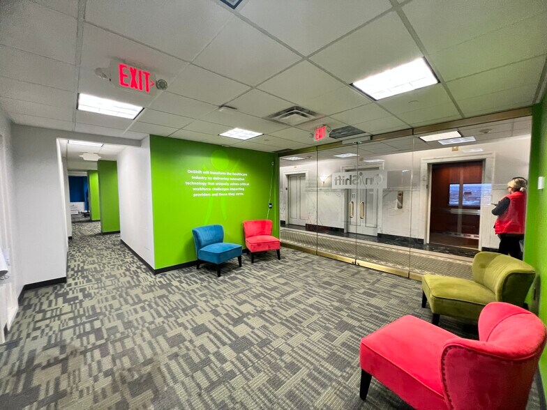 More Photos Of 1621 Euclid Ave, Cleveland Office For Lease