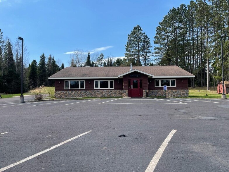 Primary Photo Of 10381 N Highway 51, Hurley Restaurant For Sale